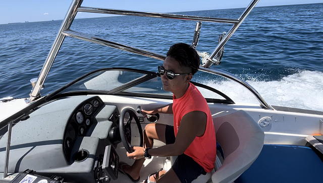 �X��p�`�}���[�i�O�̃T���S�ʃ|�C���g�Ɍ������đD�ňړ�